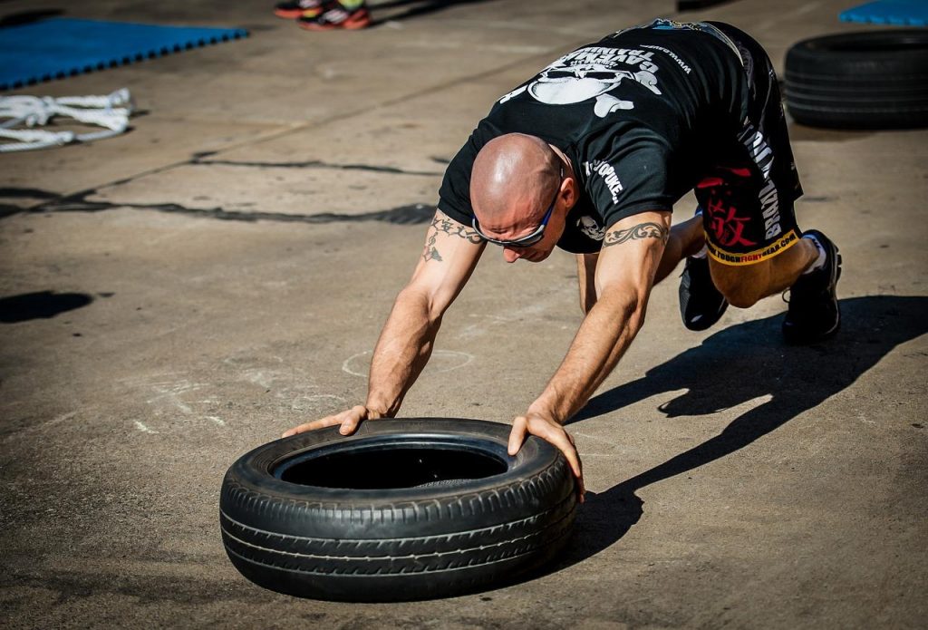 Ons team Sportschool Emmen gemeenschap: fitnessliefhebbers trainen samen om hun fitnessdoelen te bereiken